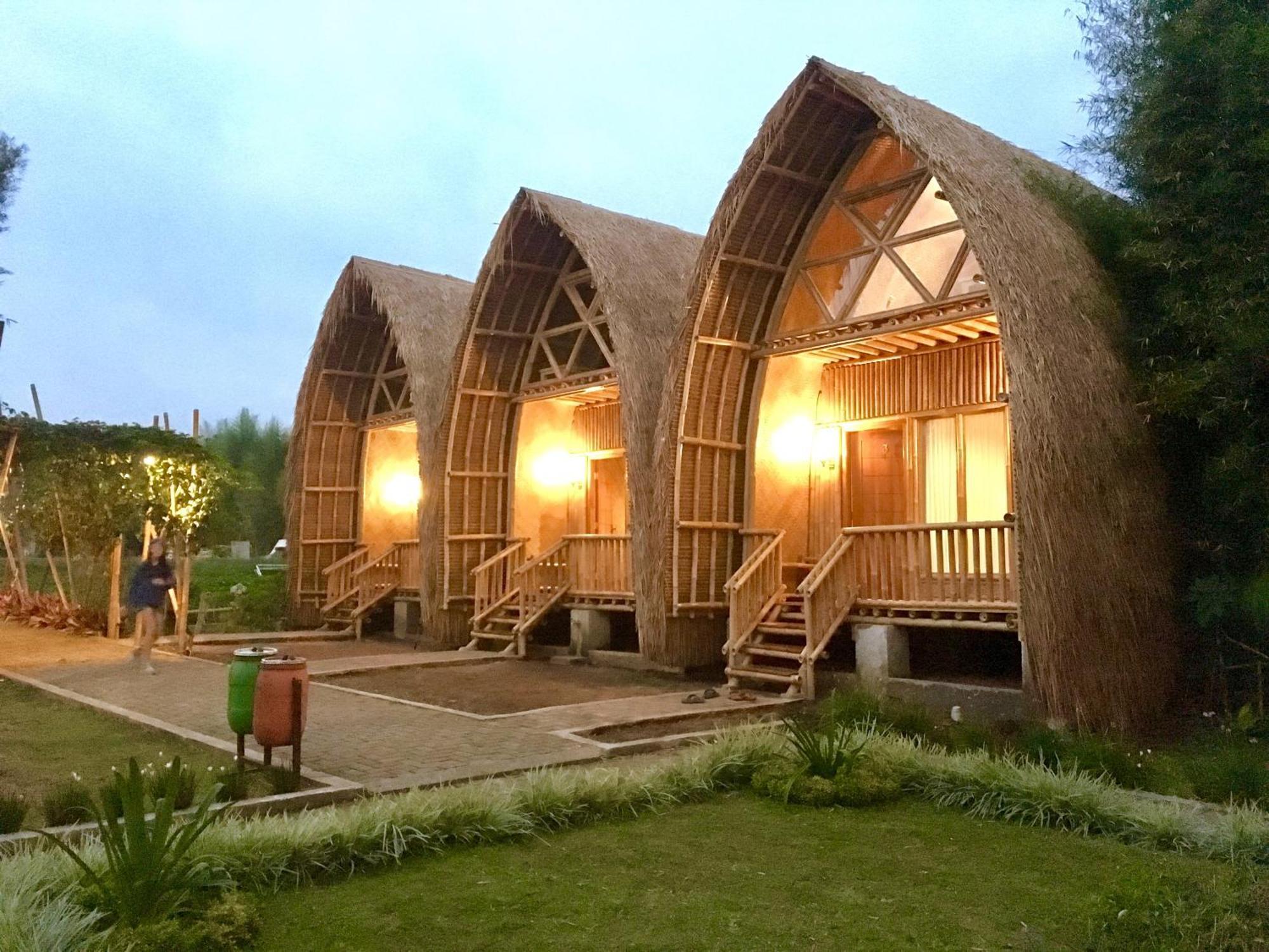 Villa Chavaminerva Bambu - Lembang Cikareumbi Bagian luar foto