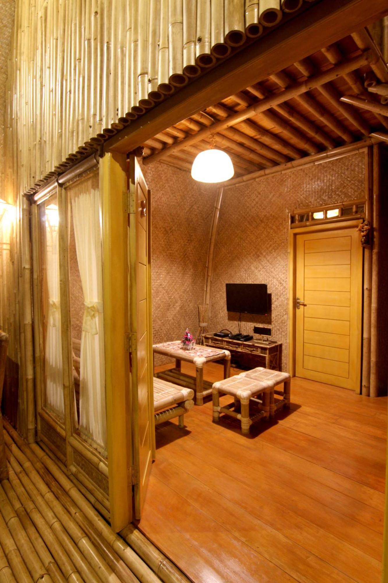Villa Chavaminerva Bambu - Lembang Cikareumbi Bagian luar foto