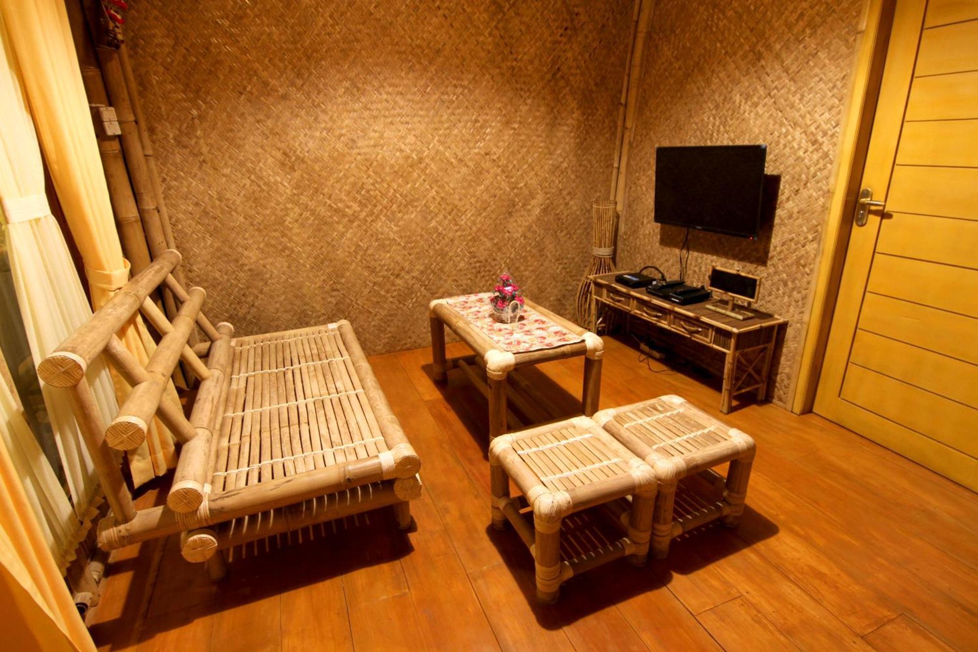 Villa Chavaminerva Bambu - Lembang Cikareumbi Bagian luar foto