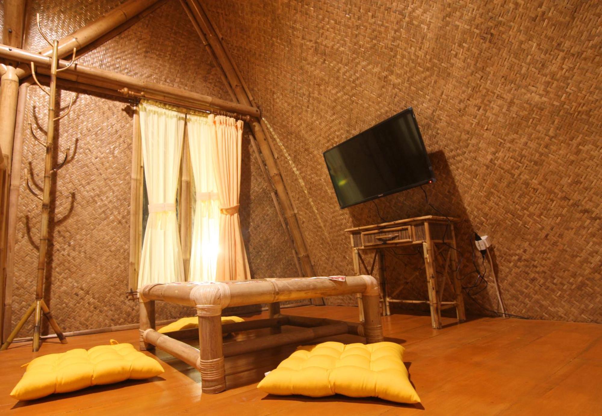 Villa Chavaminerva Bambu - Lembang Cikareumbi Bagian luar foto